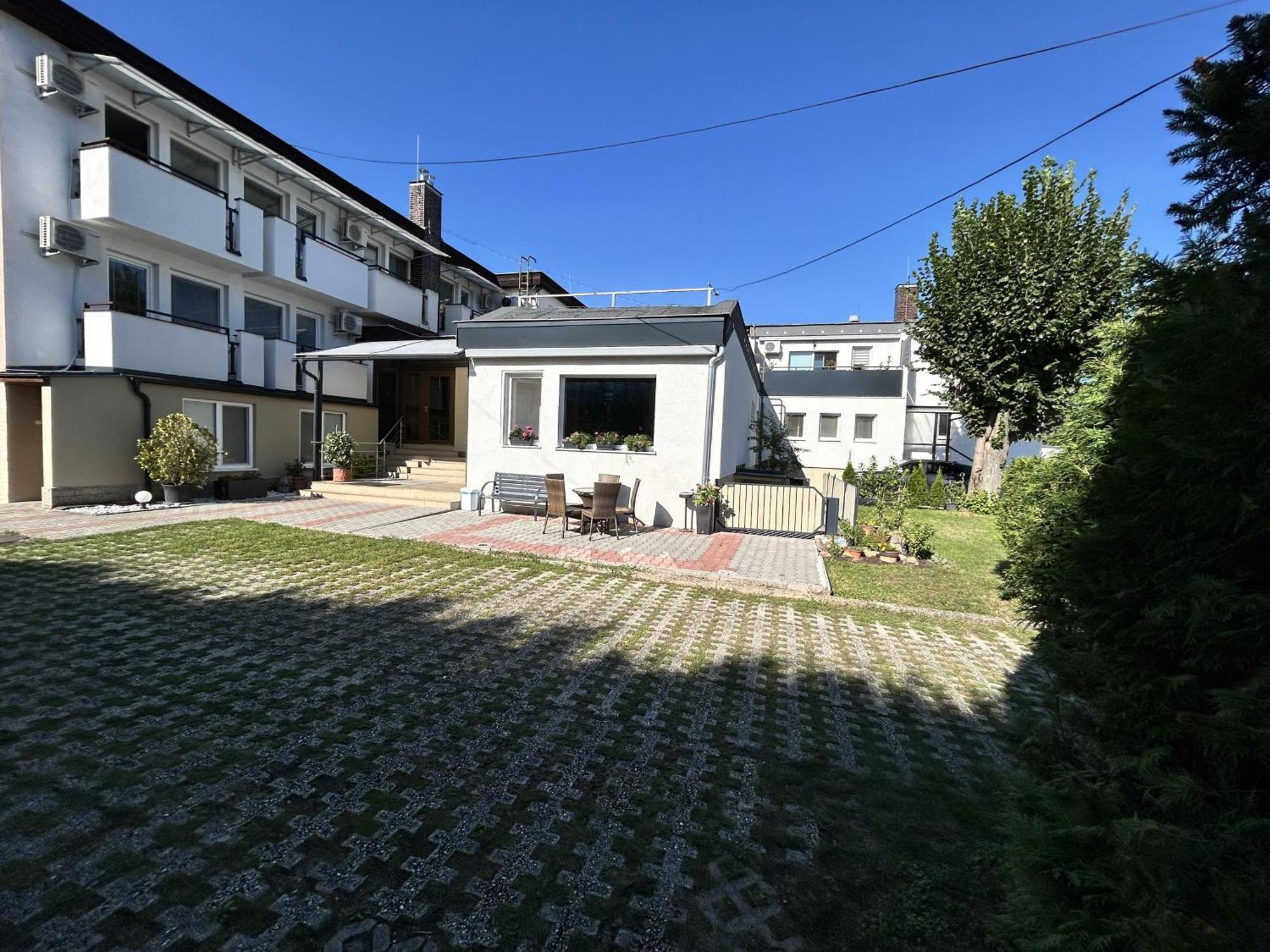 Penzion Mado I Bojnice Exterior foto